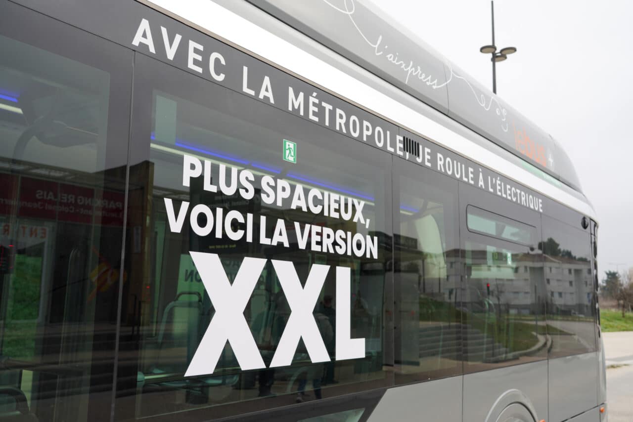 Aixpress, Cinq nouveaux grands bus articul&eacute;s et &eacute;lectriques pour renforcer la ligne Aixpress, Made in Marseille