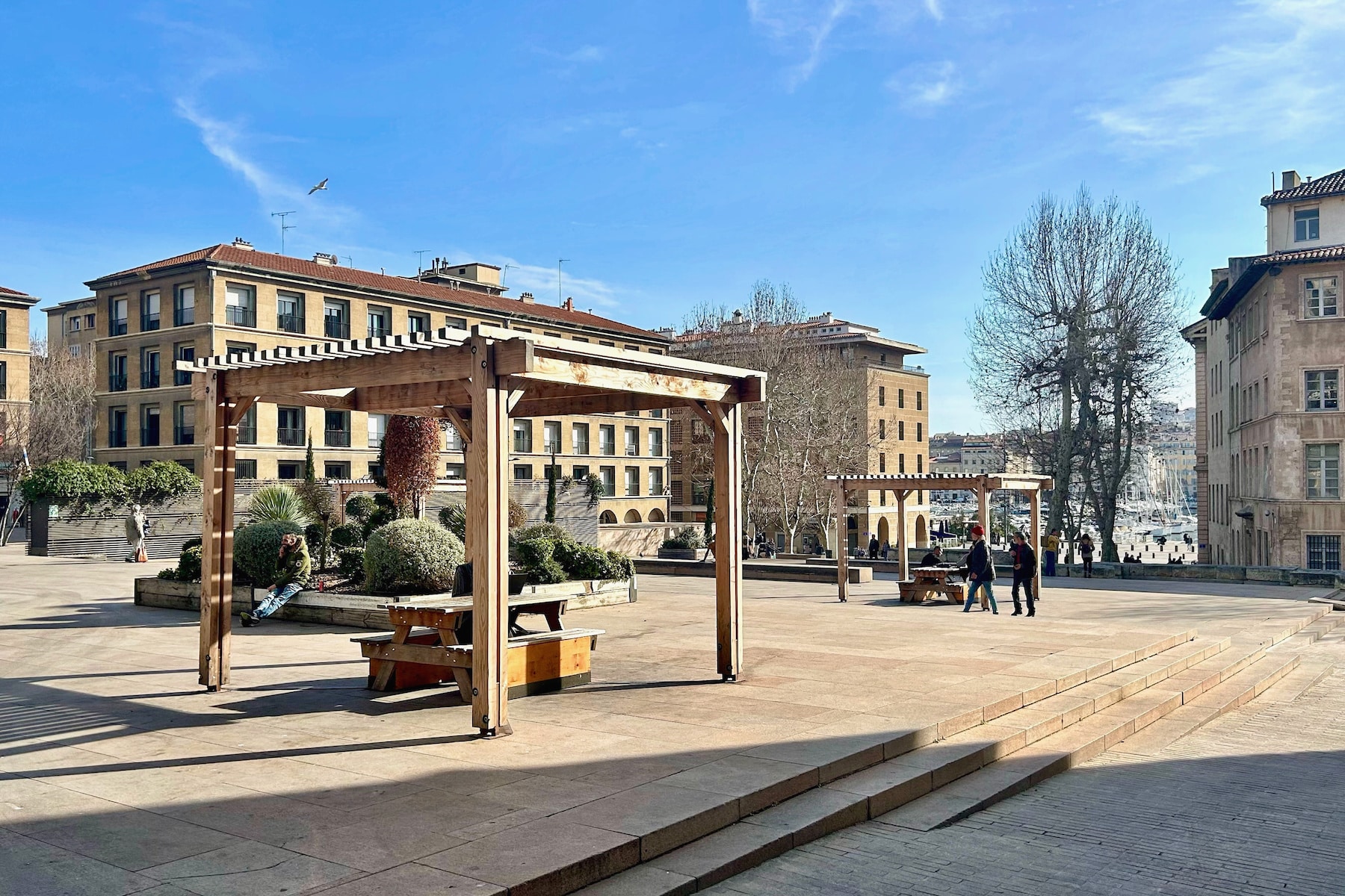 mobilier urbain, Marseille veut embellir ses espaces publics avec du mobilier urbain amovible, Made in Marseille