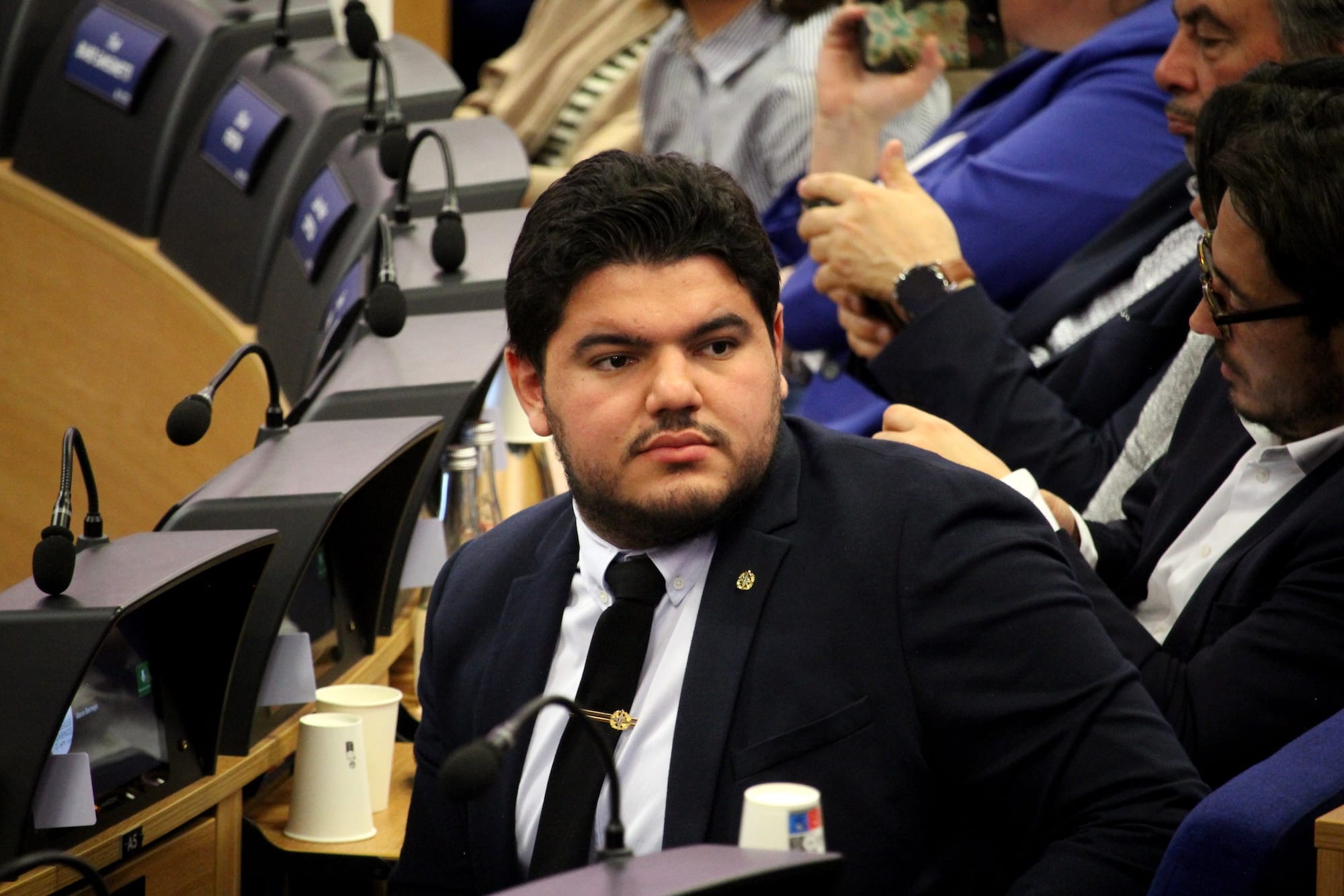 amine kessaci, Amine Kessaci annonce qu&rsquo;il veut d&eacute;missionner de la pr&eacute;sidence de Marseille Habitat, Made in Marseille