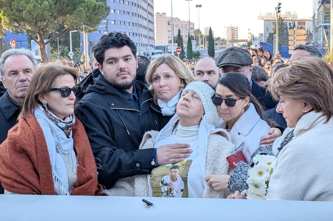 Mehdi Kessaci, Hommage à Mehdi Kessaci : des milliers de personnes rassemblées à Marseille, Made in Marseille
