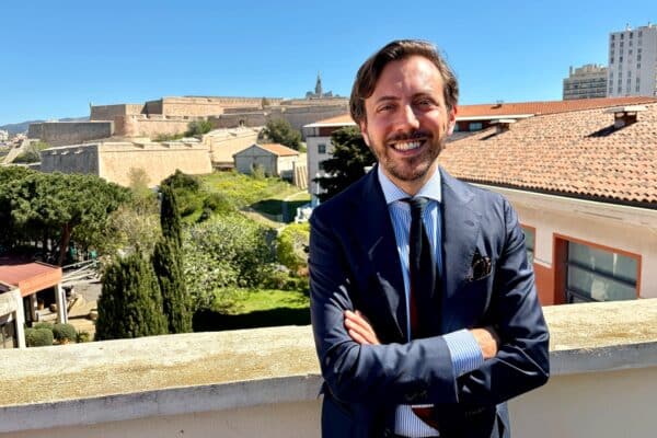 Arnaud Drouot, adjoint au maire de Marseille et vice-président de la Métropole, est élu président de l’Office de tourisme de Marseille.