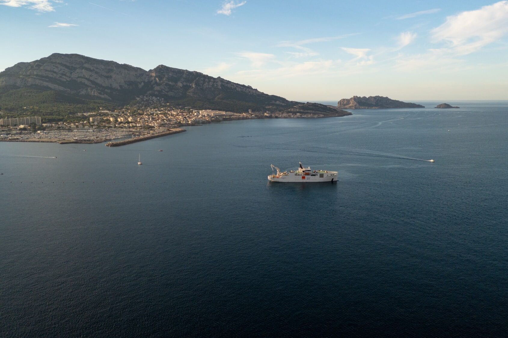 câble sous-marin, Le câble sous-marin le plus long de la Méditerranée se connecte à Marseille, Made in Marseille