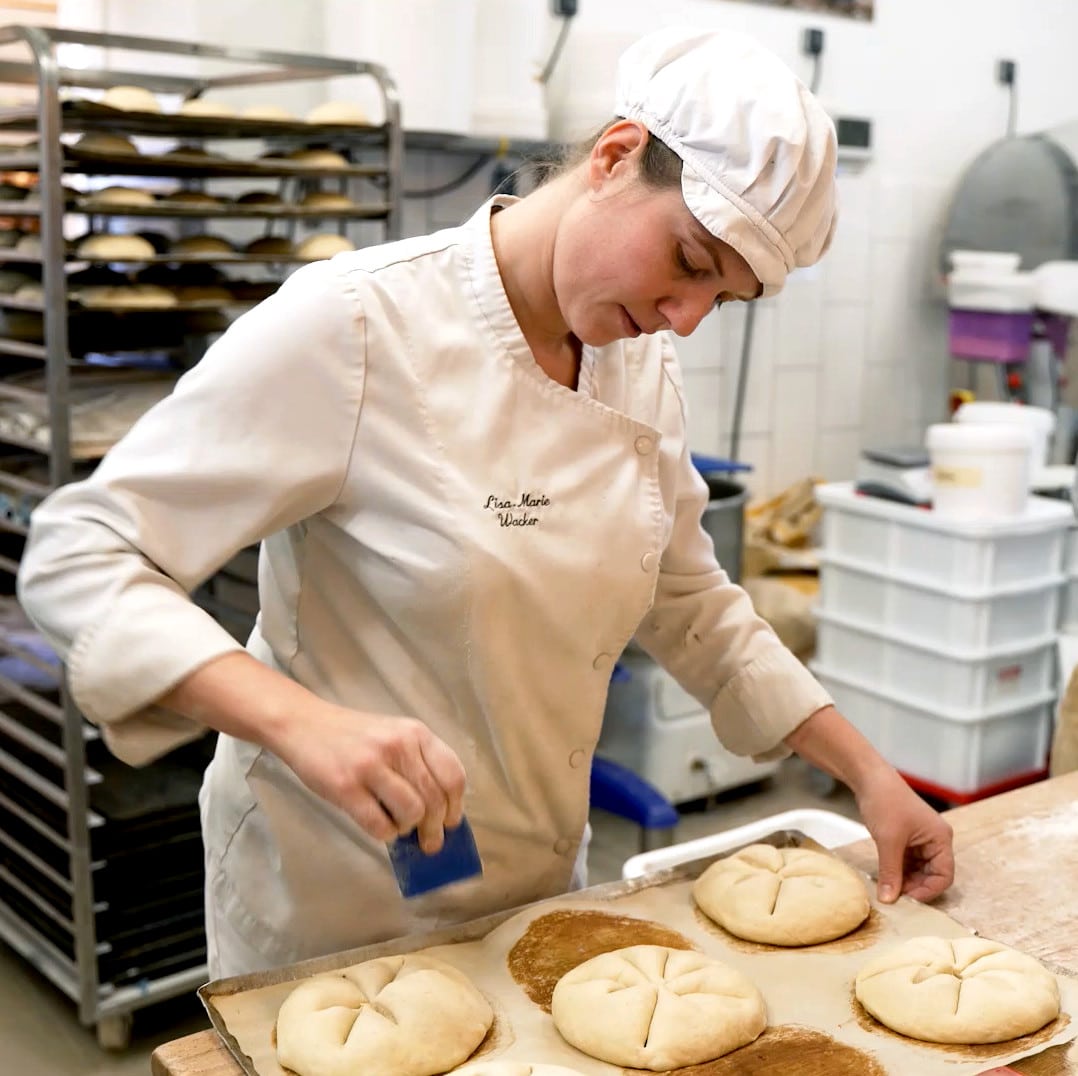 , Stars et Métiers de la Banque Populaire Méditerranée : Découvrez l&rsquo;atelier artisanal Couture du Cap, Made in Marseille