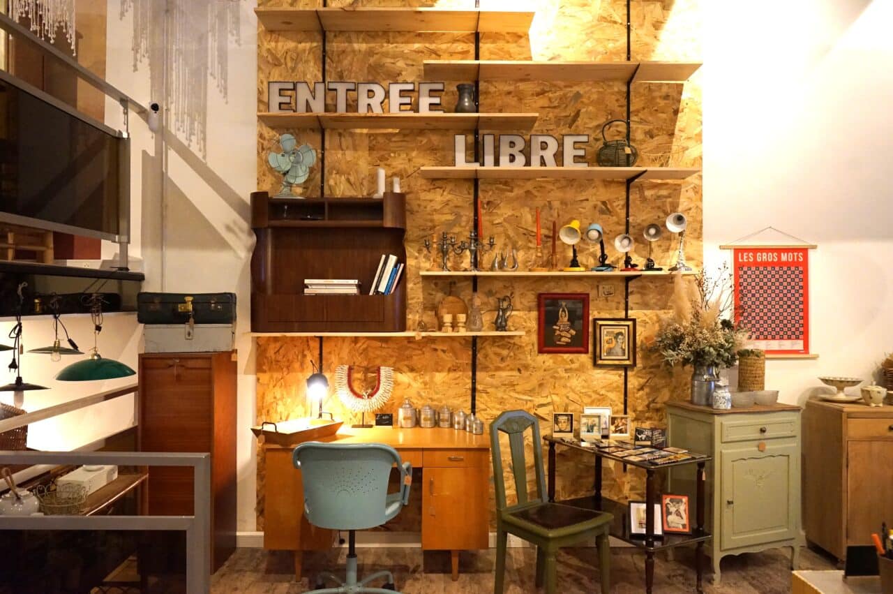 La Komu 49, La Komu 49, un nouveau lieu de vie qui marie décoration chinée et ateliers, Made in Marseille