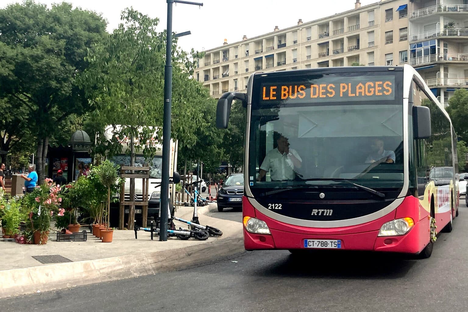 Une nouvelle ligne de bus desservira les plages de Marseille cet été