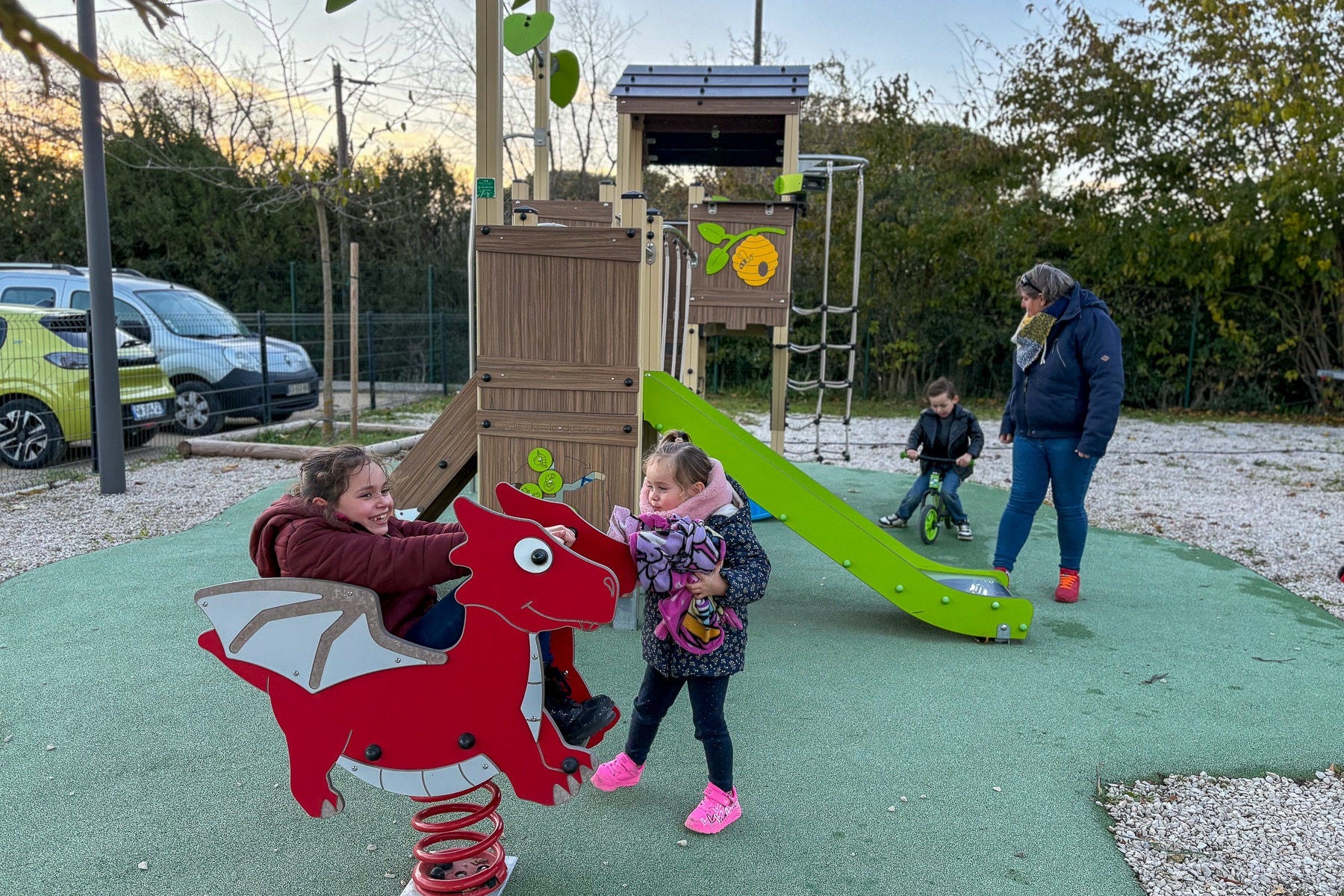 advsea, Vid&eacute;o | &Agrave; Avignon, un nouvel espace pour retisser les liens entre parents et enfants plac&eacute;s, Made in Marseille