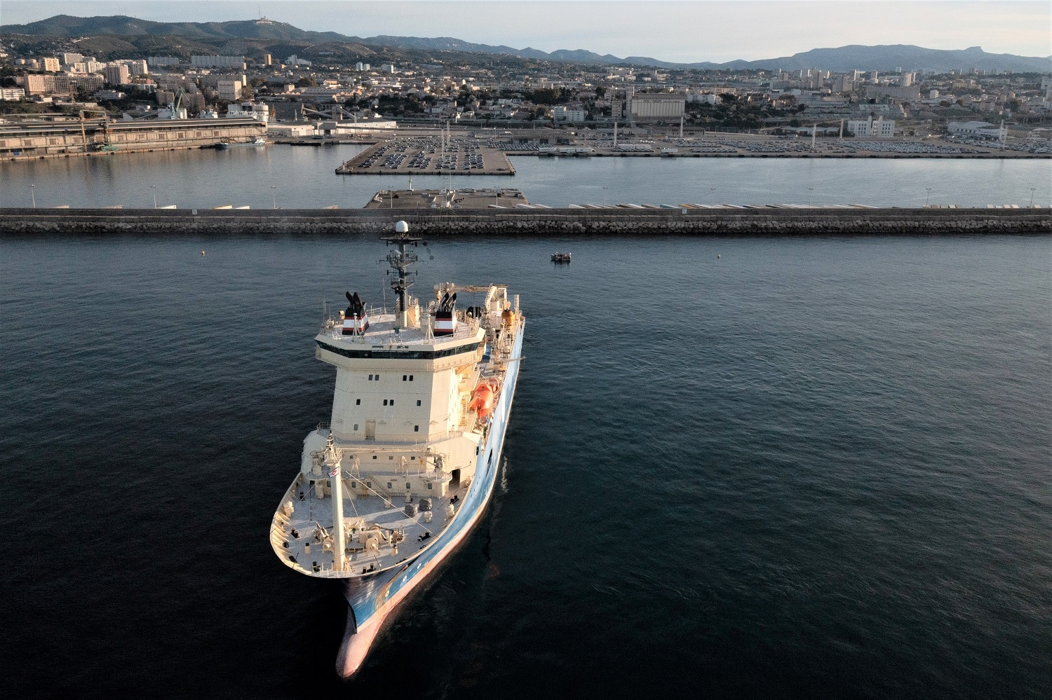 câble, Fibre optique : le plus grand câble sous-marin du monde est arrivé à Marseille, Made in Marseille