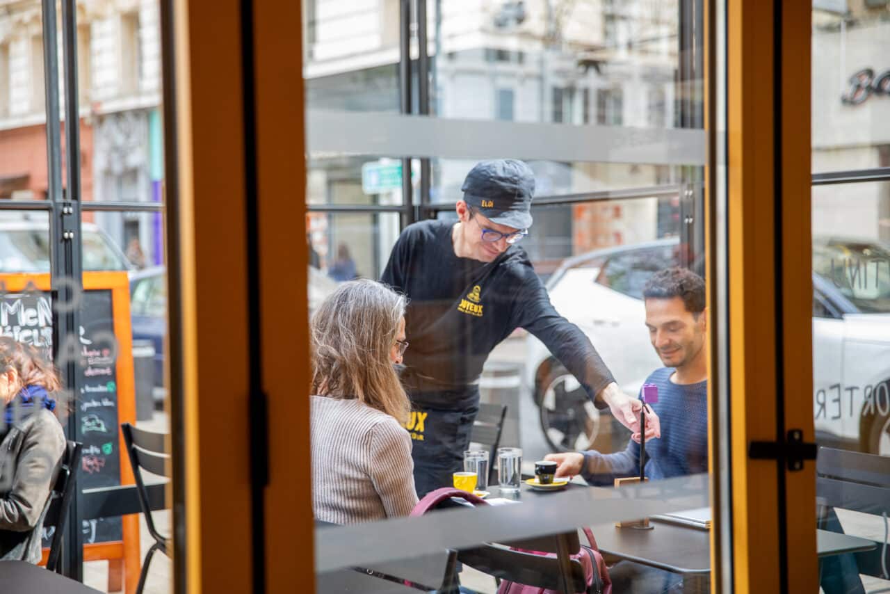 café joyeux, De Marseille à la Côte Bleue, ces restos qui cultivent un p&rsquo;tit truc en plus, Made in Marseille