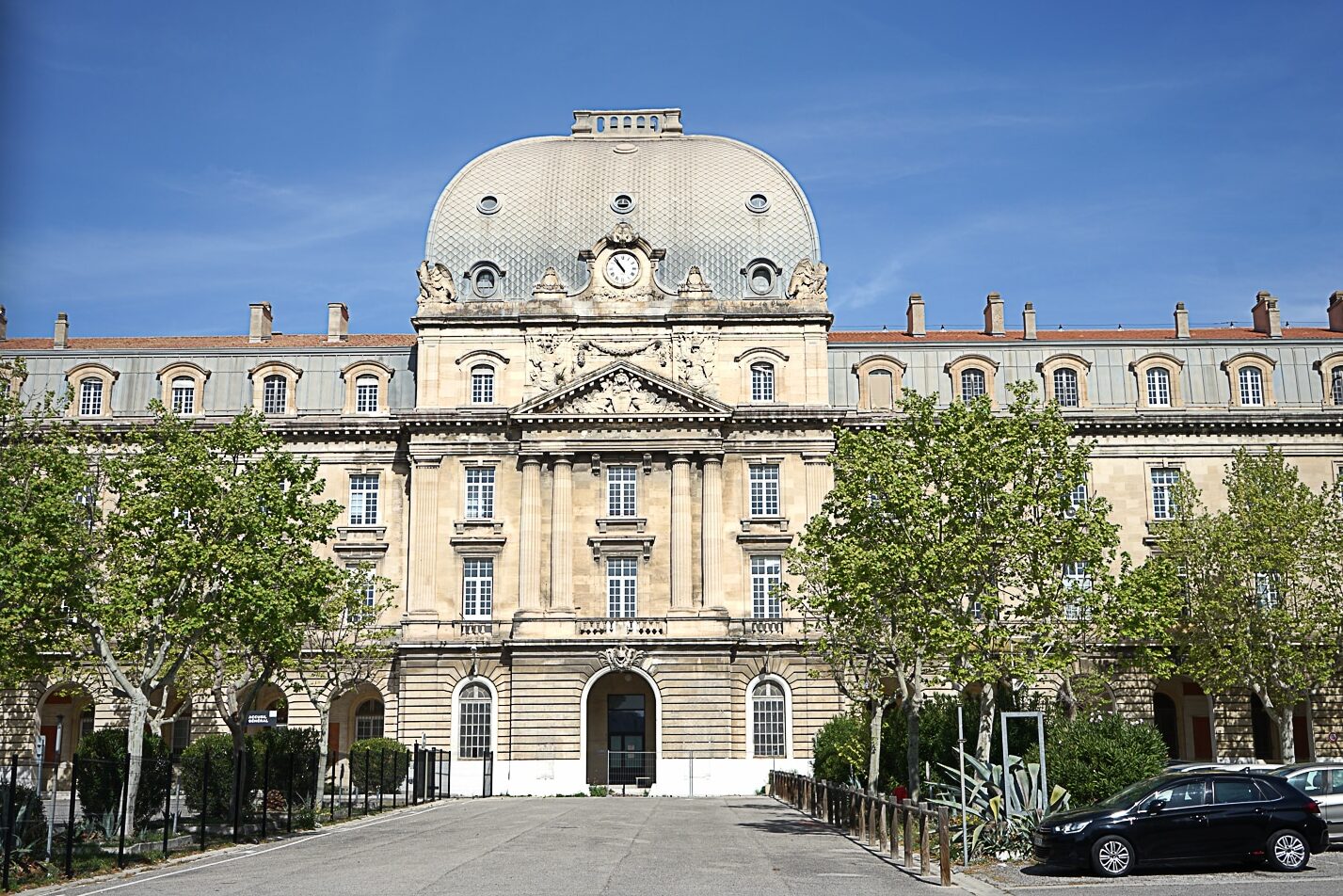 effondrement, En chiffres | Comprendre le procès de l&rsquo;effondrement de la rue d&rsquo;Aubagne qui débute jeudi, Made in Marseille