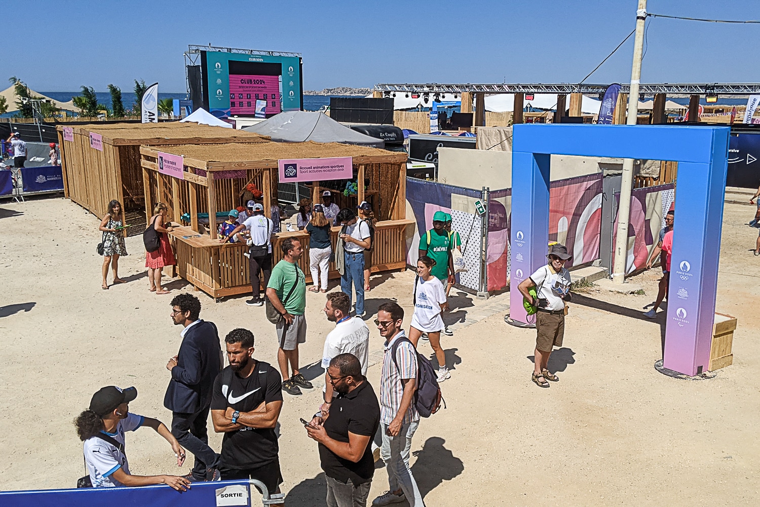 Club 2024, Vidéo | Le Club 2024, un village festif au rythme des JO sur les plages du Prado, Made in Marseille