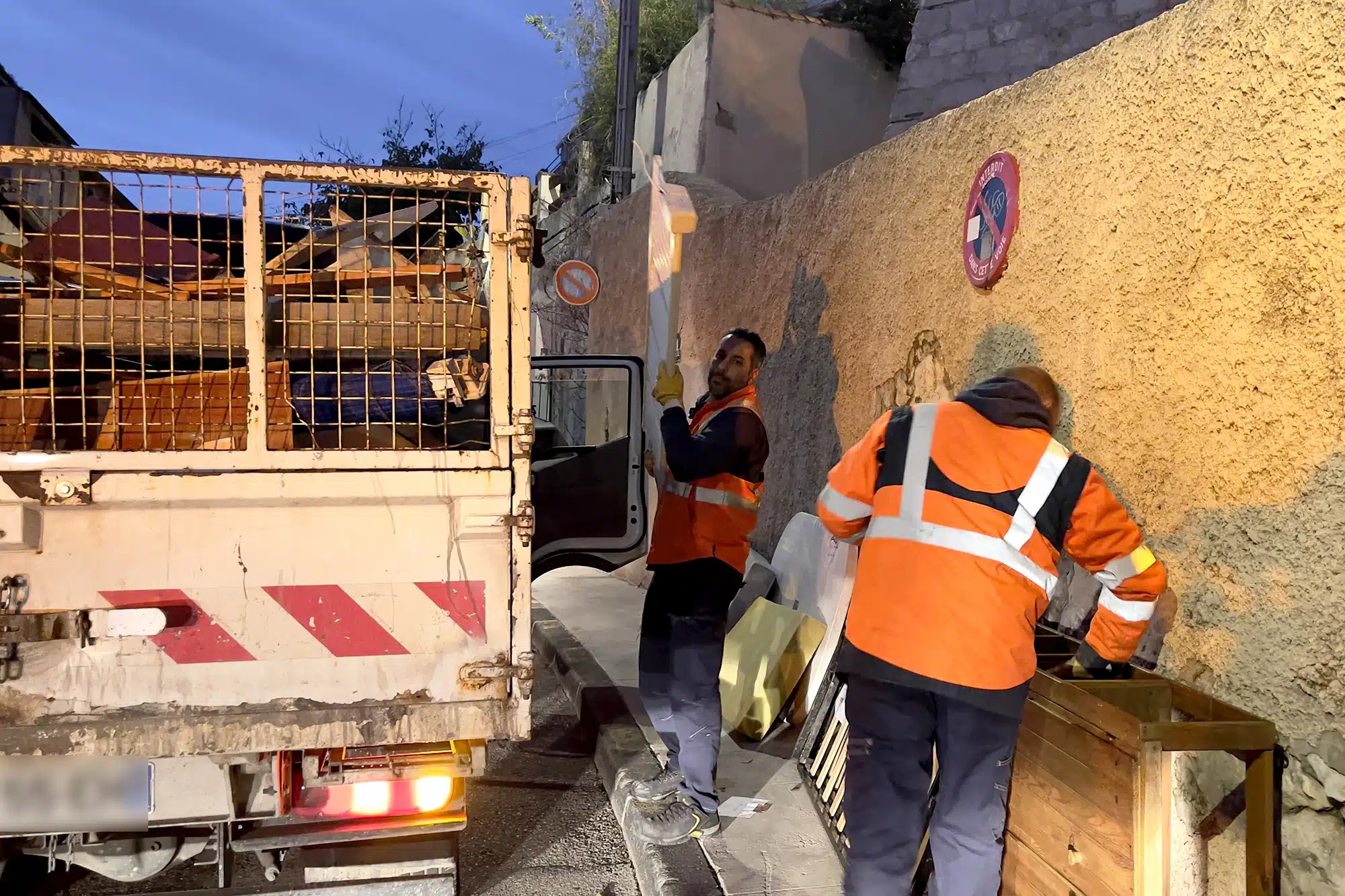 jas de rhodes, Vidéo | Dans les coulisses du centre de tri des déchets du Jas de Rhodes aux Pennes-Mirabeau, Made in Marseille