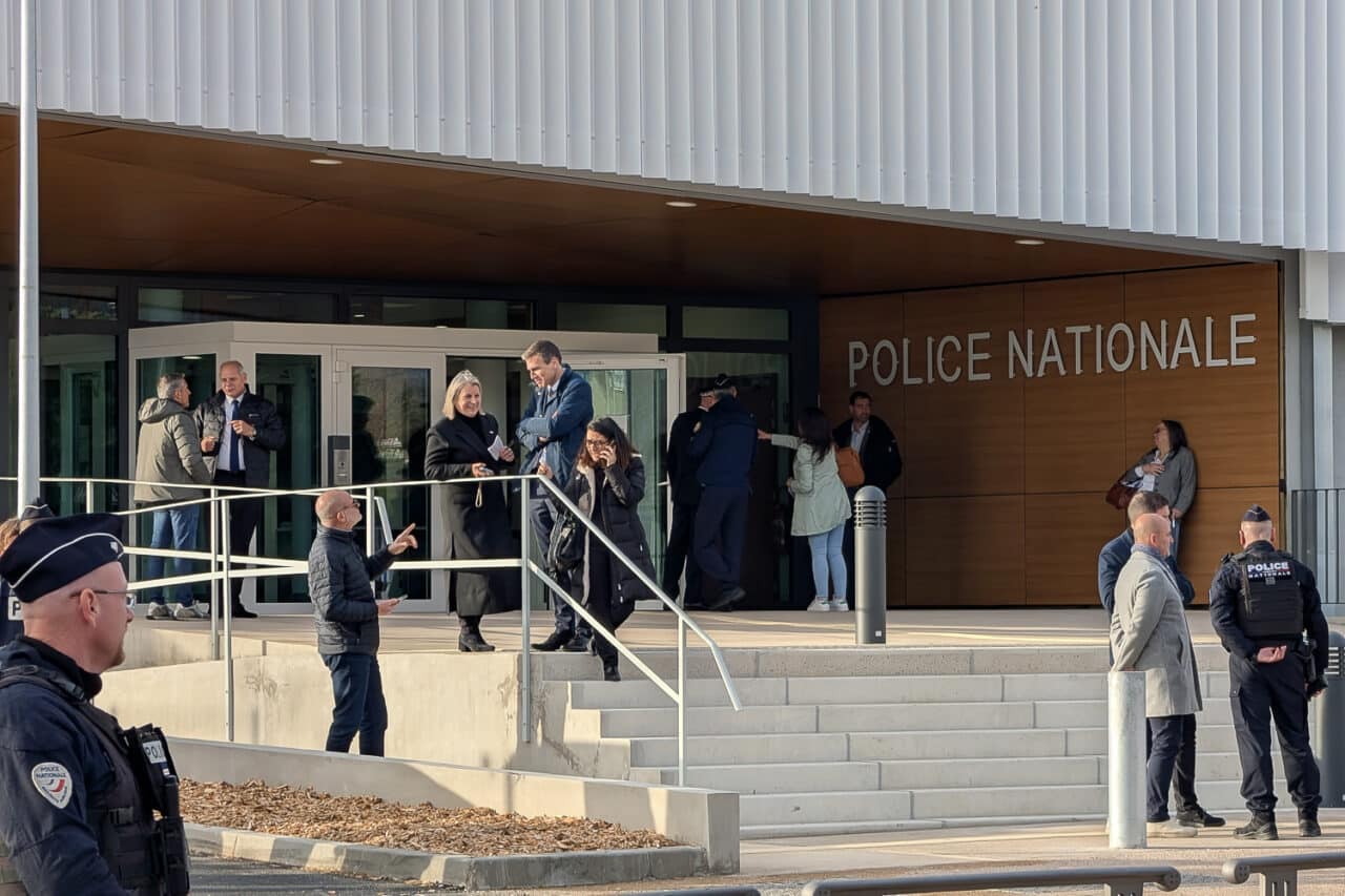 commissariat, À Marseille, Emmanuel Macron inaugure le nouveau commissariat des 13e-14e, Made in Marseille