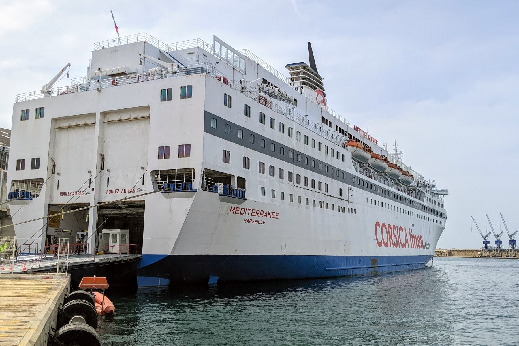 ressortissants ukrainiens, Les ressortissants ukrainiens hébergés sur le ferry « Méditerranée » relogés ailleurs, Made in Marseille