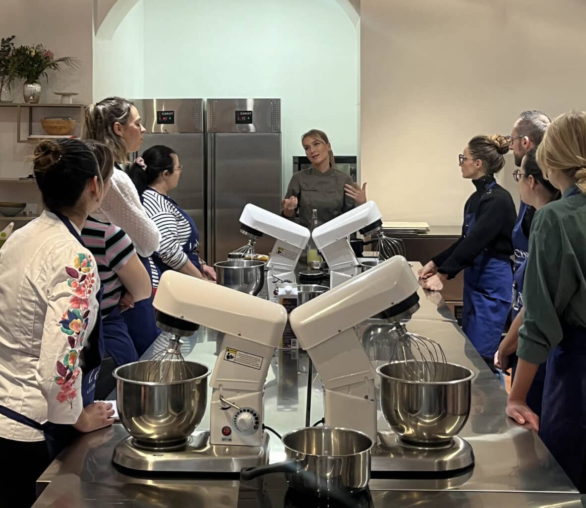 chefs, Près du Vieux-Port, L&rsquo;Adresse propose des ateliers de pâtisserie fine animés par des chefs, Made in Marseille