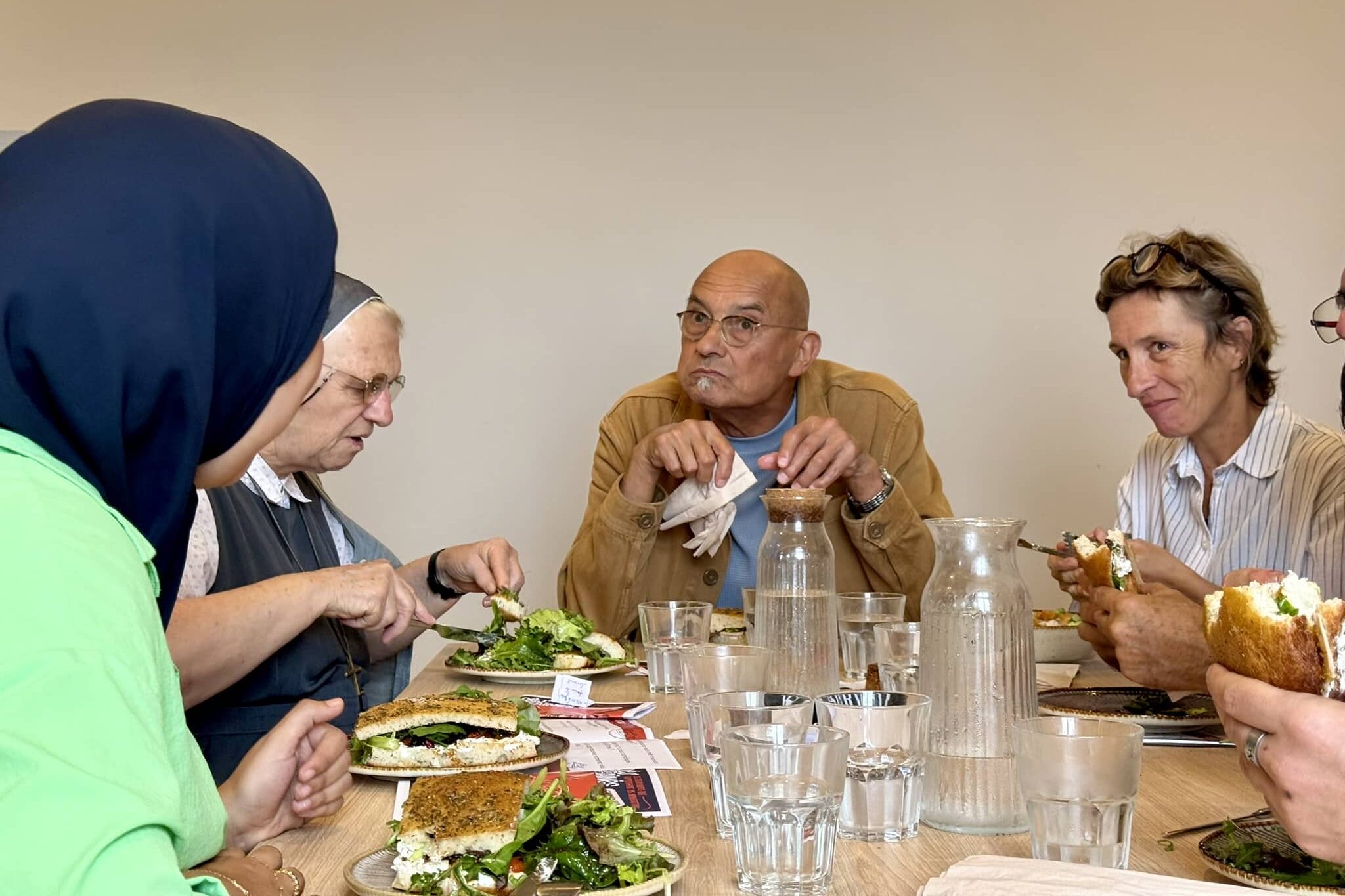 déj'aînés, Déj’Aînés, des repas entre jeunes et seniors pour rompre l’isolement organisés à Marseille, Made in Marseille