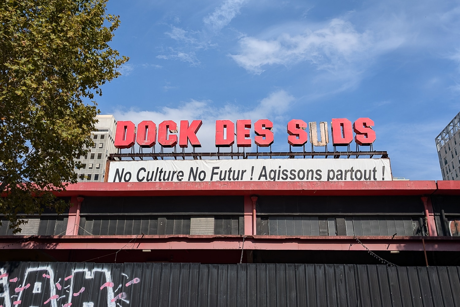 Dock des suds, Le Dock des Suds va définitivement fermer dans quelques jours, Made in Marseille