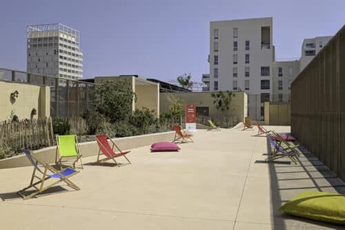 des fabriques, En images | Avec ses toits-terrasses, la nouvelle école des Fabriques inaugurée, Made in Marseille