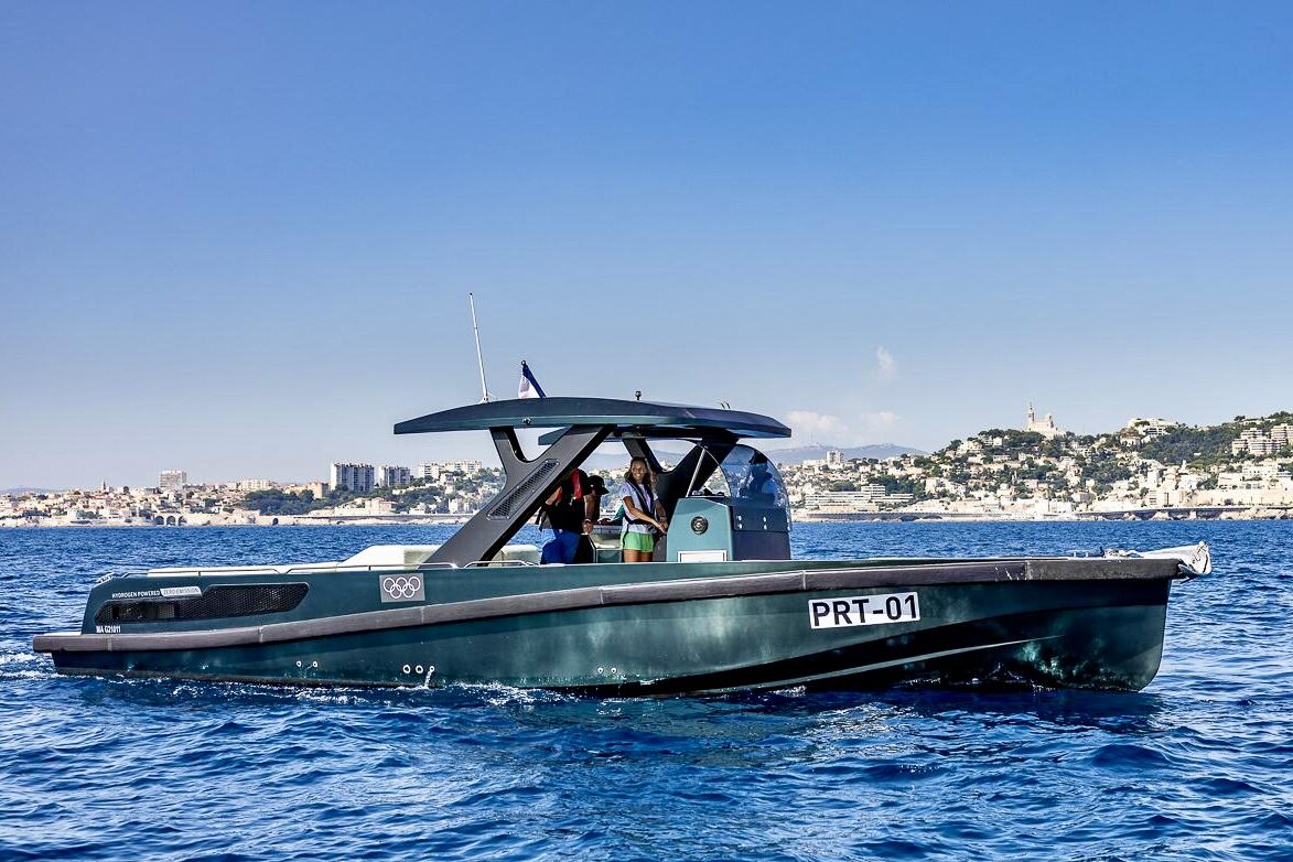 hydrogène, Un bateau alimenté à l’hydrogène à Marseille, une première mondiale, Made in Marseille