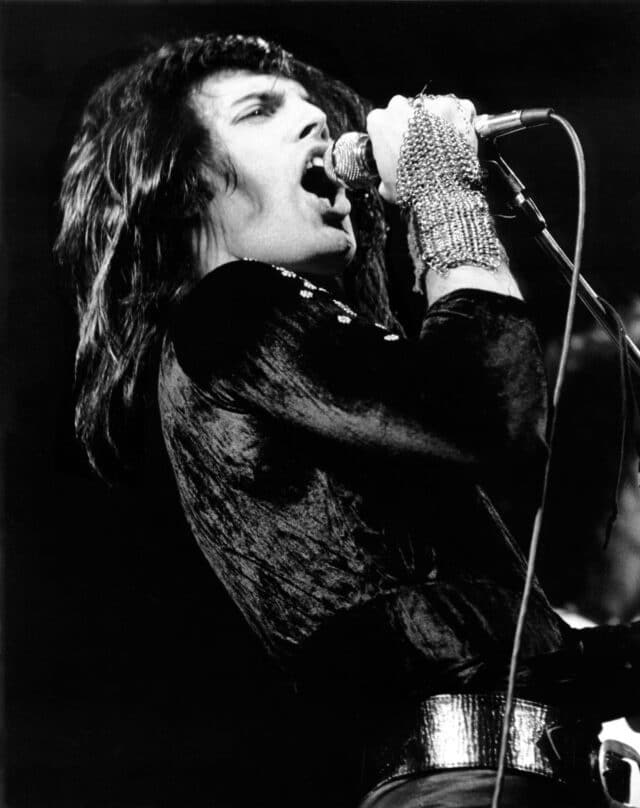 Freddie Mercury, Une expo in&eacute;dite sur Freddie Mercury, l&rsquo;ic&ocirc;ne de Queen, &agrave; Saint-R&eacute;my-de-Provence, Made in Marseille