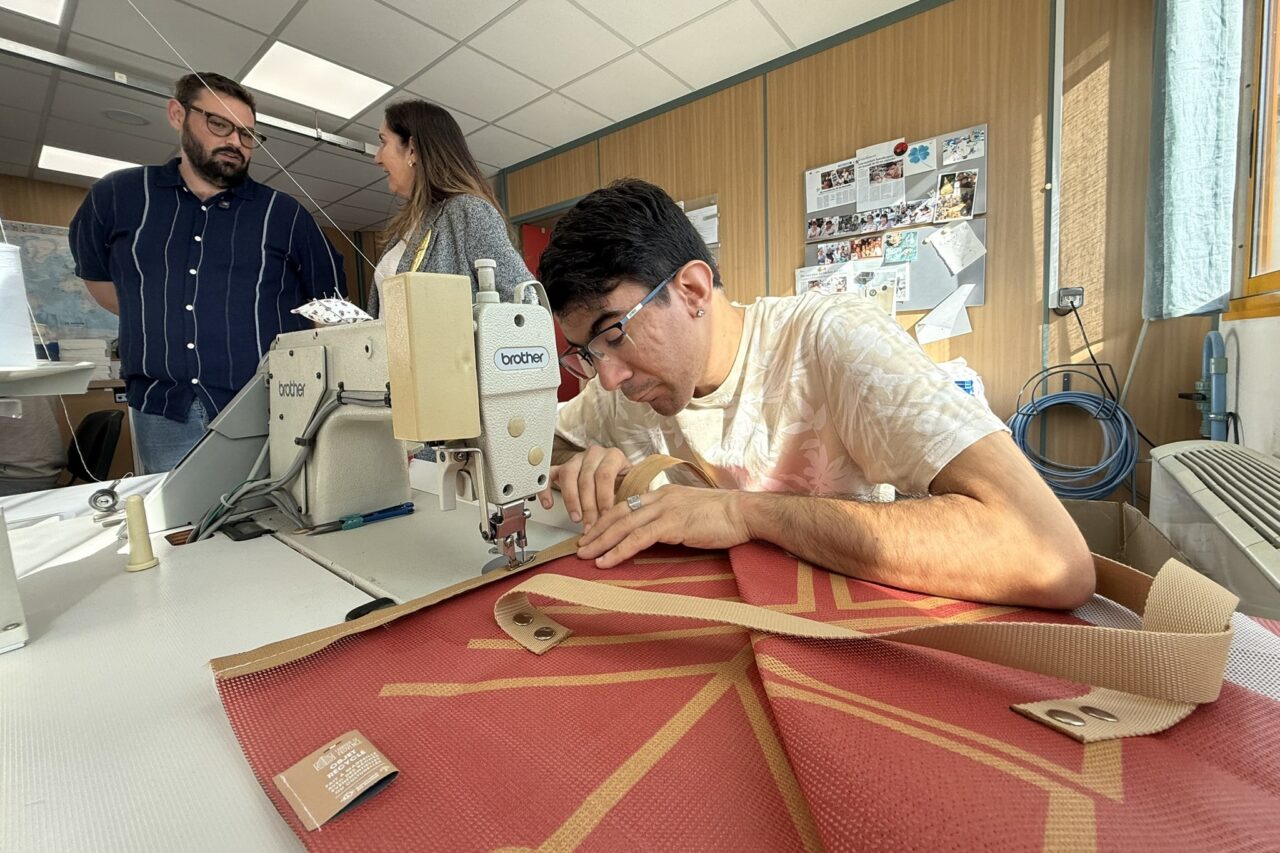 bâches, La Fabrique de Provence transforme les bâches des JO de Paris 2024 en accessoires de mode, Made in Marseille