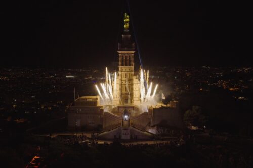 Bonne Mère, Revivez en images le spectacle de l&rsquo;inauguration de la Bonne Mère rénovée, Made in Marseille
