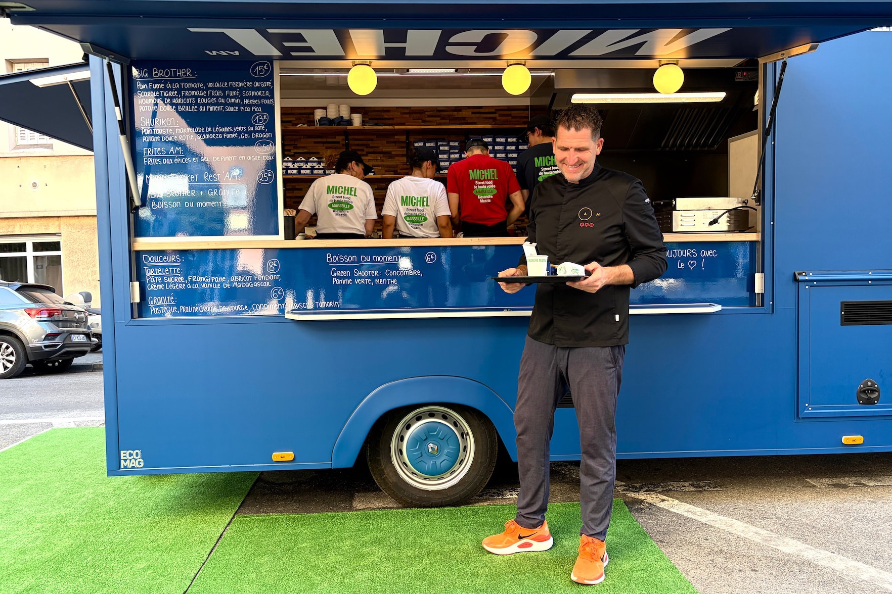 michel, Vid&eacute;o | Le food truck Michel du chef &eacute;toil&eacute; Alexandre Mazzia rena&icirc;t de ses cendres, Made in Marseille