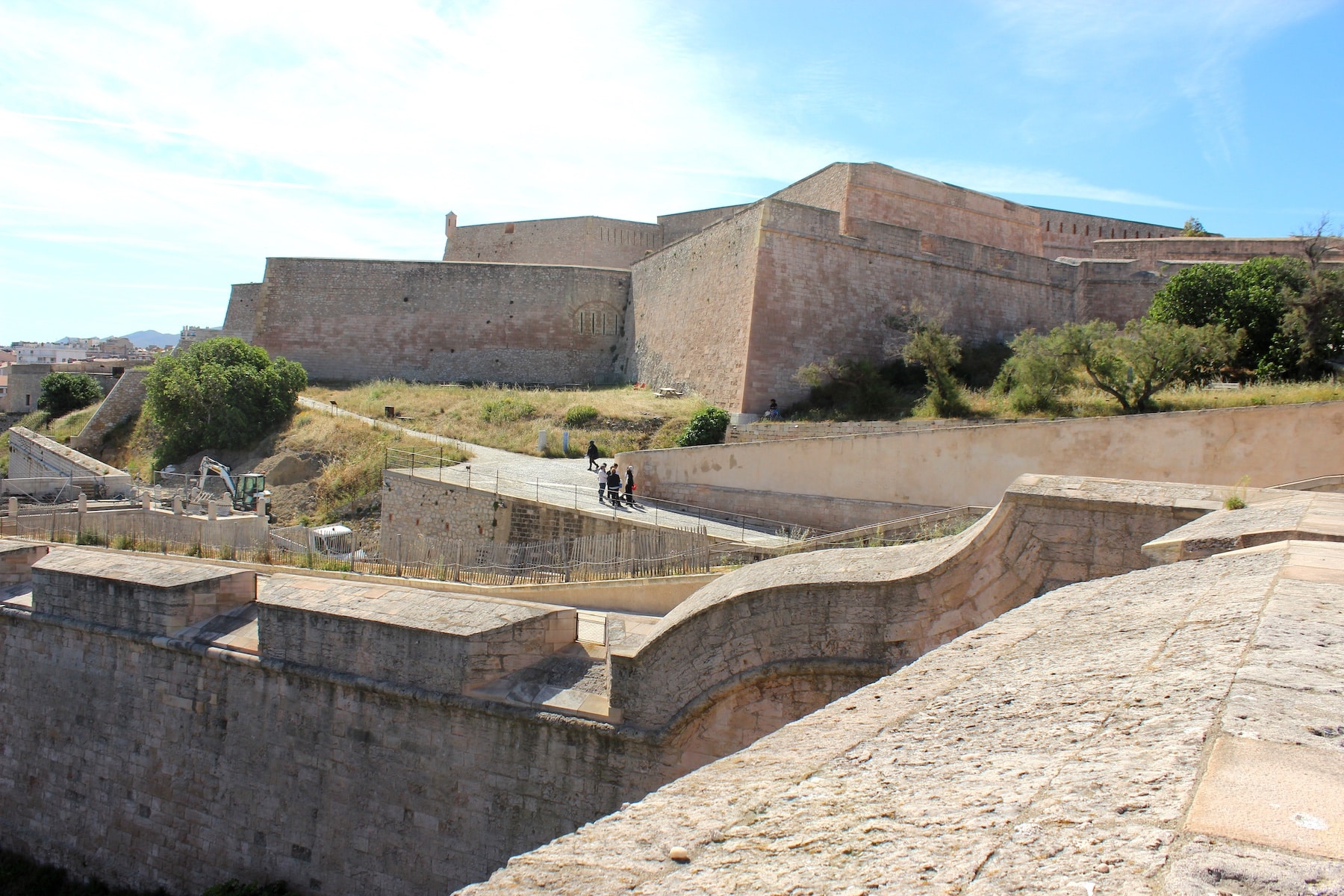 fort, En images | La restauration du fort Saint-Nicolas se poursuit pour offrir une nouvelle promenade, Made in Marseille