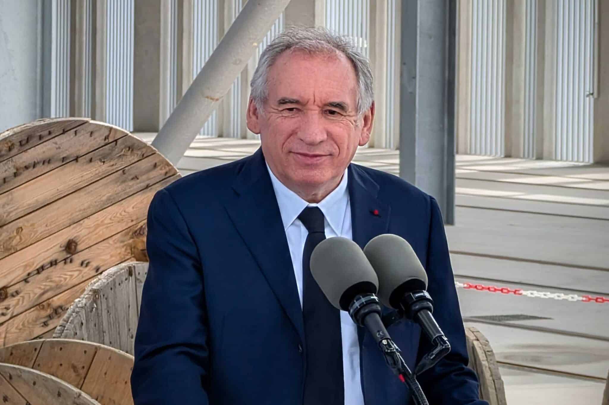 bayrou, Bayrou à Marseille : développer les transports français tout en faisant des économies, Made in Marseille