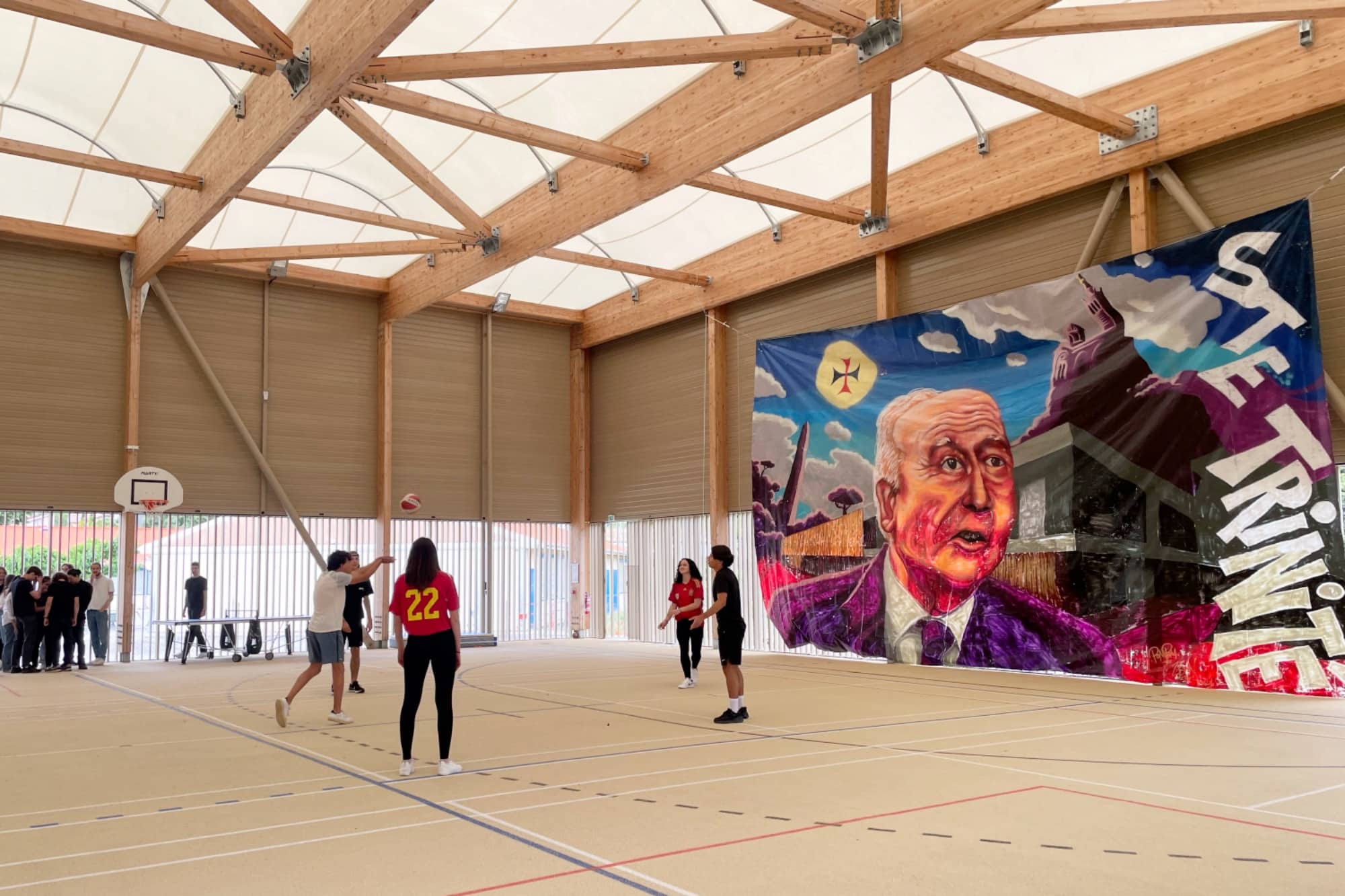 Jean-Claude Gaudin, Un gymnase Jean-Claude Gaudin inauguré dans son quartier de Mazargues, Made in Marseille