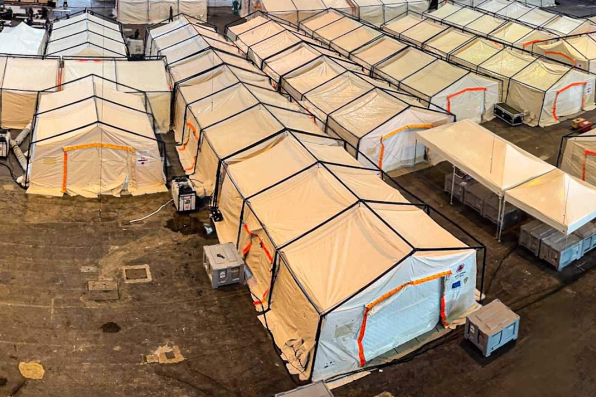 parc Chanot h&ocirc;pital, Un h&ocirc;pital de campagne install&eacute; au parc Chanot pour s&rsquo;entra&icirc;ner &agrave; intervenir sur les catastrophes majeures, Made in Marseille