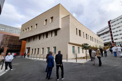 saint joseph, Blocs opératoires de pointe, imagerie&#8230; L&rsquo;hôpital Saint-Joseph inaugure son extension, Made in Marseille
