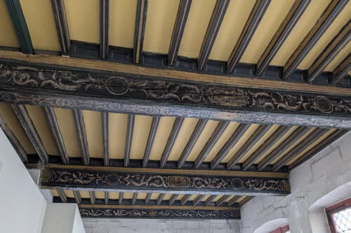 hôtel de cabre, En images | L&rsquo;hôtel de Cabre, plus vieille maison de Marseille, dévoile ses façades rénovées, Made in Marseille