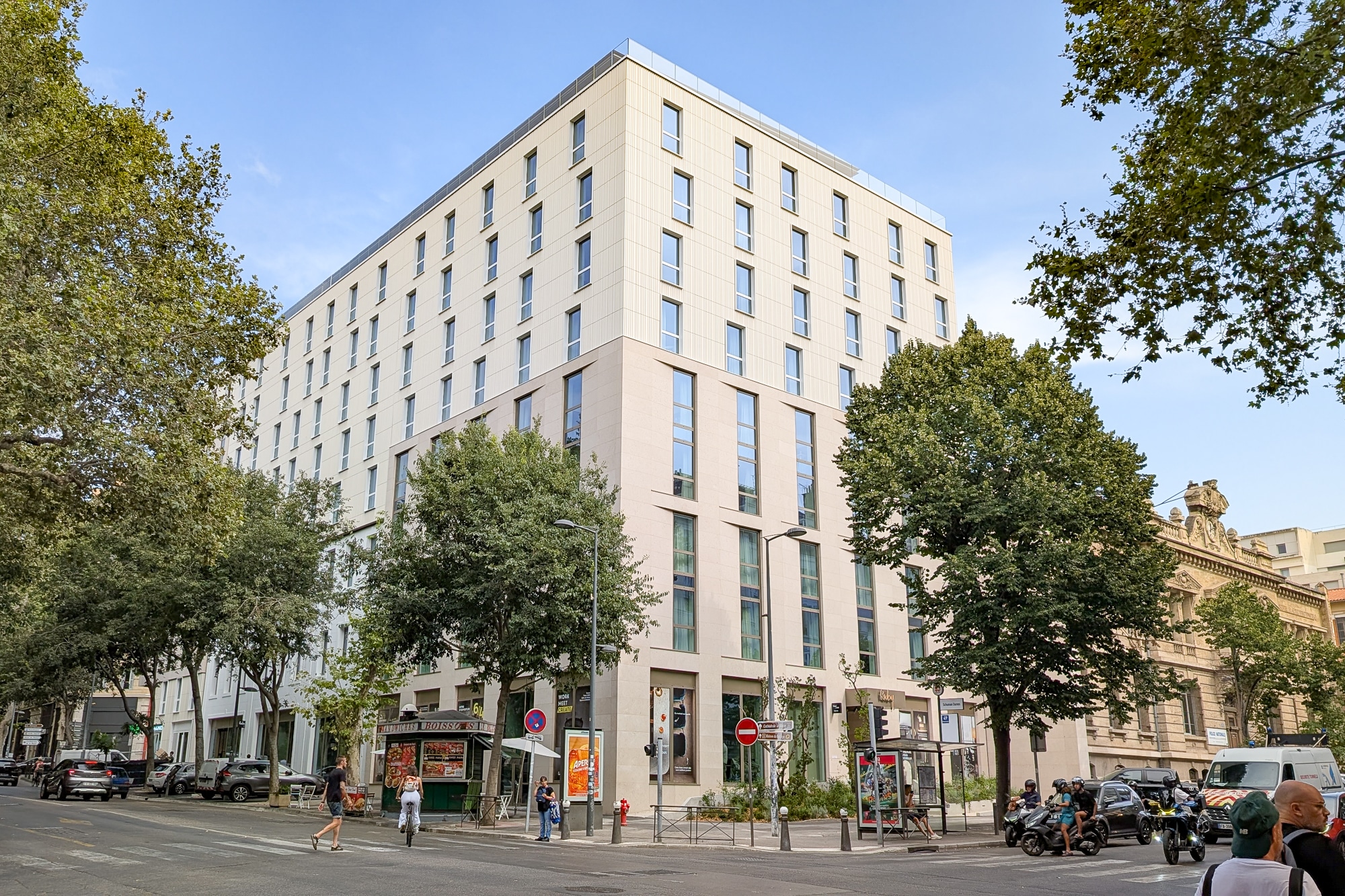 h&ocirc;tel, Le nouvel h&ocirc;tel avec bar en rooftop ouvre &agrave; la rentr&eacute;e sur le boulevard des Dames, Made in Marseille