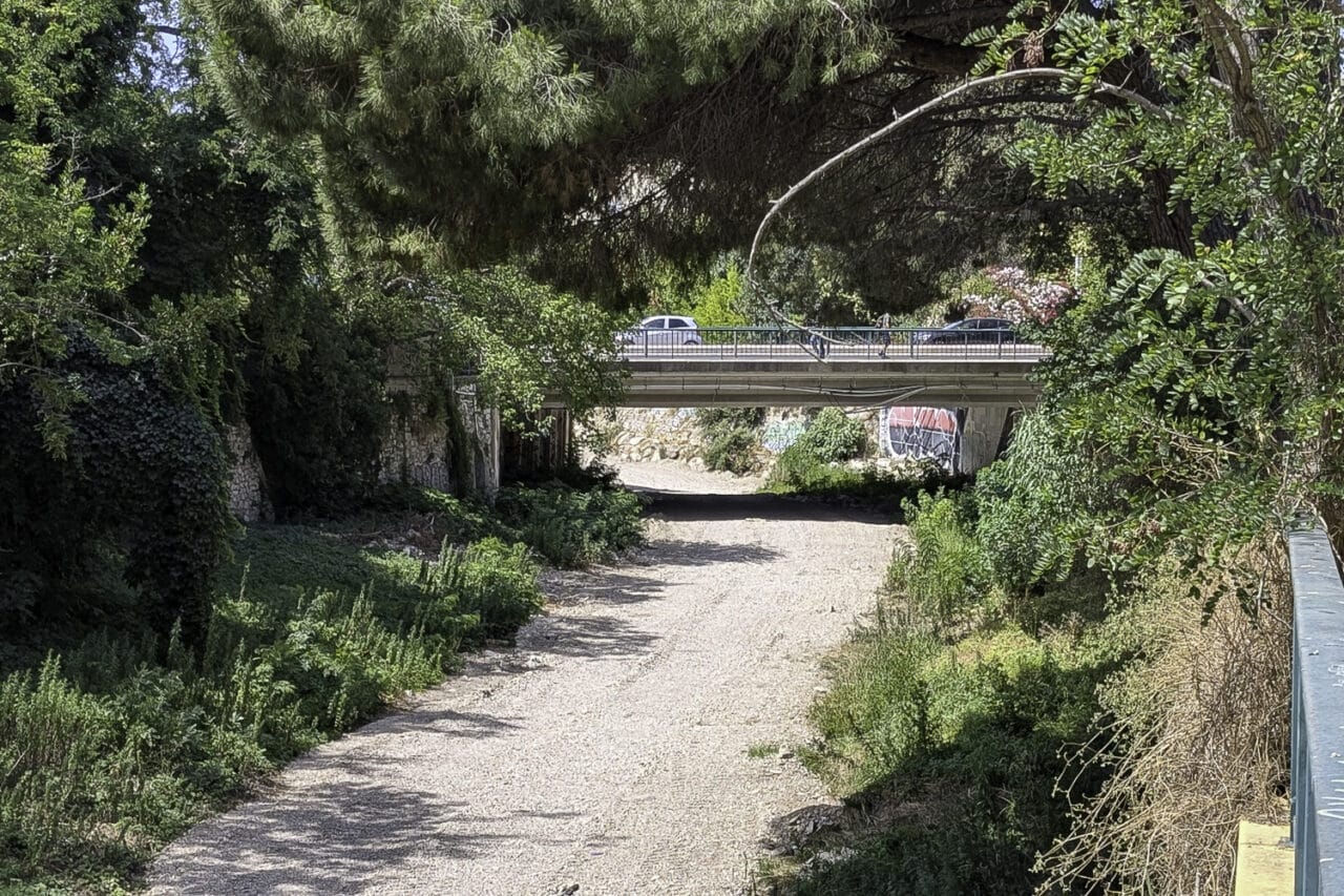 l'huveaune, 1000 tonnes de dépôts déblayés au fond du lit de l’Huveaune, Made in Marseille