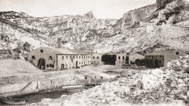 L’usine de soude et d’acide sulfurique de Callelongue au début du 20ème siècle, après son arrêt.