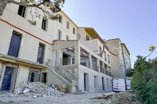 valides, Au pied de la Bonne Mère, une grande coloc&rsquo; inclusive entre valides et porteurs de handicap, Made in Marseille