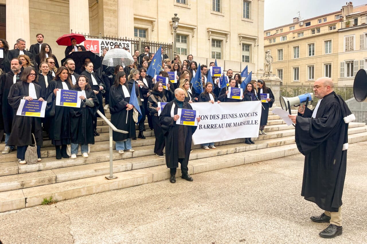 justice, Les avocats marseillais mobilis&eacute;s contre la r&eacute;forme de la justice port&eacute;e par G&eacute;rald Darmanin, Made in Marseille