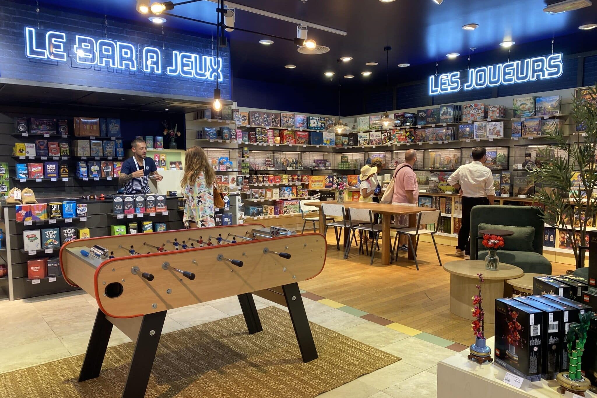 jouets, Les adultes ont désormais leur magasin de jouets aux Terrasses du Port, Made in Marseille