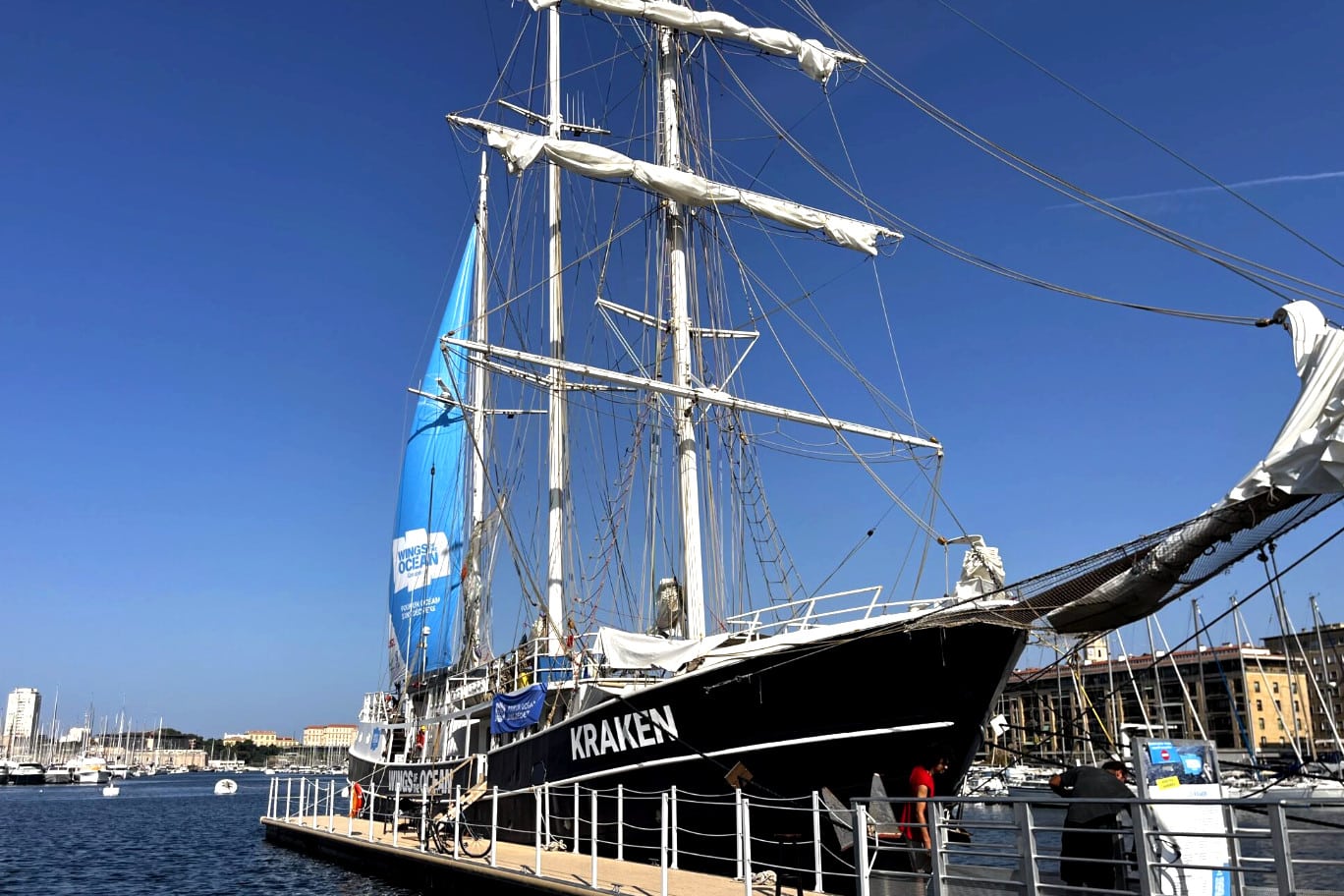 pollution, Amarré au Vieux-Port, le voiler Kraken sensibilise à la pollution plastique, Made in Marseille