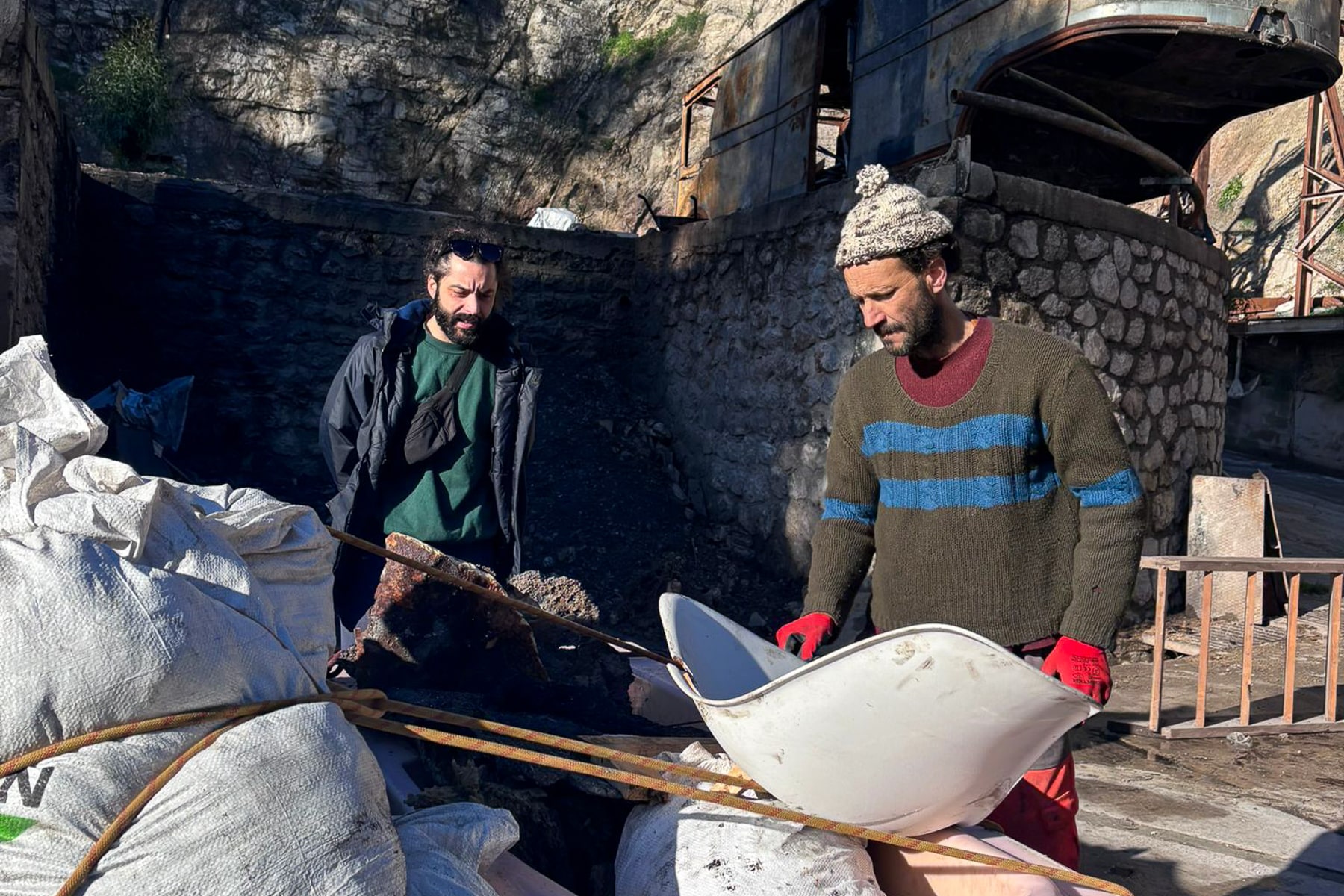 d&eacute;viation, Vid&eacute;o | &Agrave; l&rsquo;Estaque, des chantiers participatifs pour reconstruire La D&eacute;viation apr&egrave;s l&rsquo;incendie, Made in Marseille