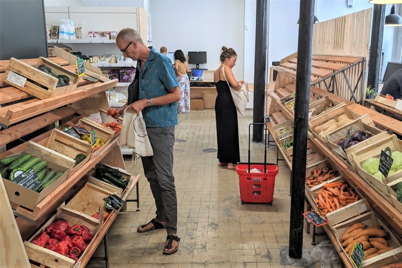 supermarché, Vidéo | Super Cafoutch : le supermarché coopératif a ouvert ses portes à Marseille, Made in Marseille