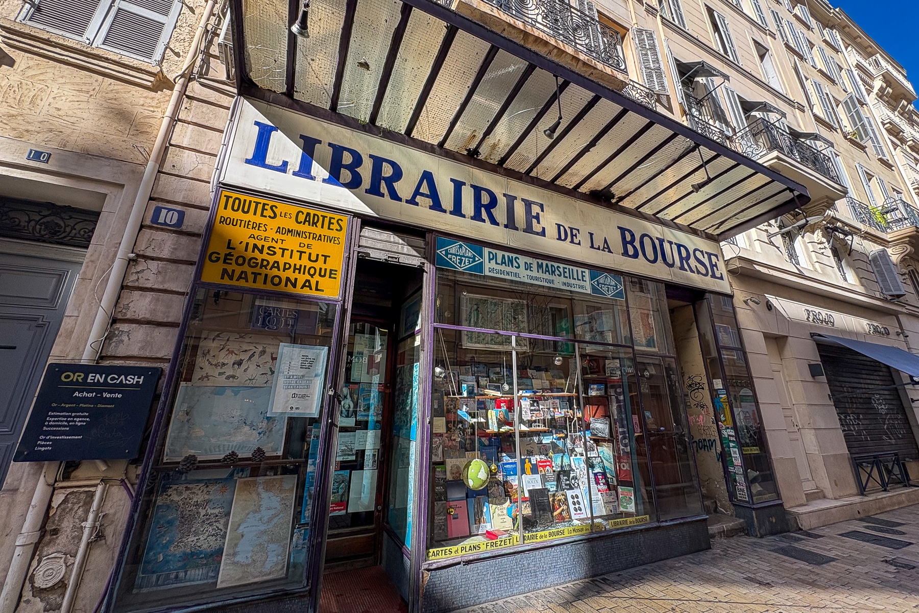 librairie bourse, Vid&eacute;o | La librairie de la Bourse, plus ancienne de Marseille, perp&eacute;tue 150 ans d&rsquo;histoire, Made in Marseille