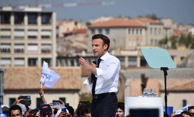 Le Président de la République, Emmanuel Macron, à Marseille, lors de son meeting de l'entre-deux-tours. © Narjasse Kerboua