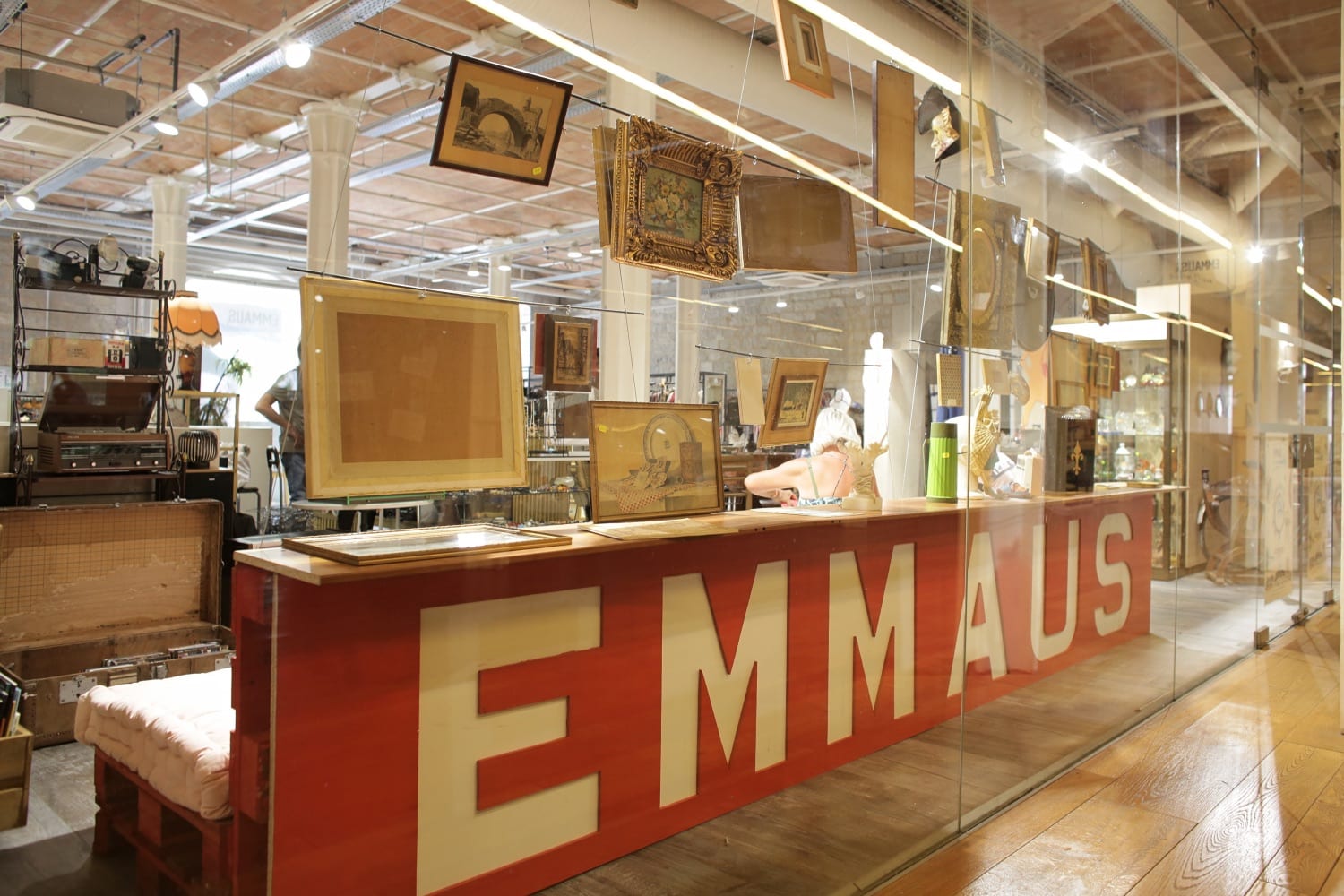 Emmaüs, Une boutique éphémère Emmaüs a ouvert aux Docks début septembre, Made in Marseille