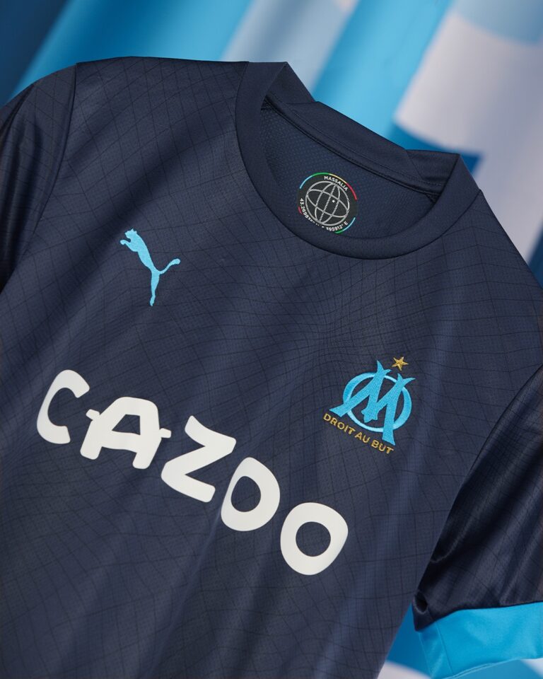 L'OM dévoile son maillot extérieur Puma pour la saison 20222023