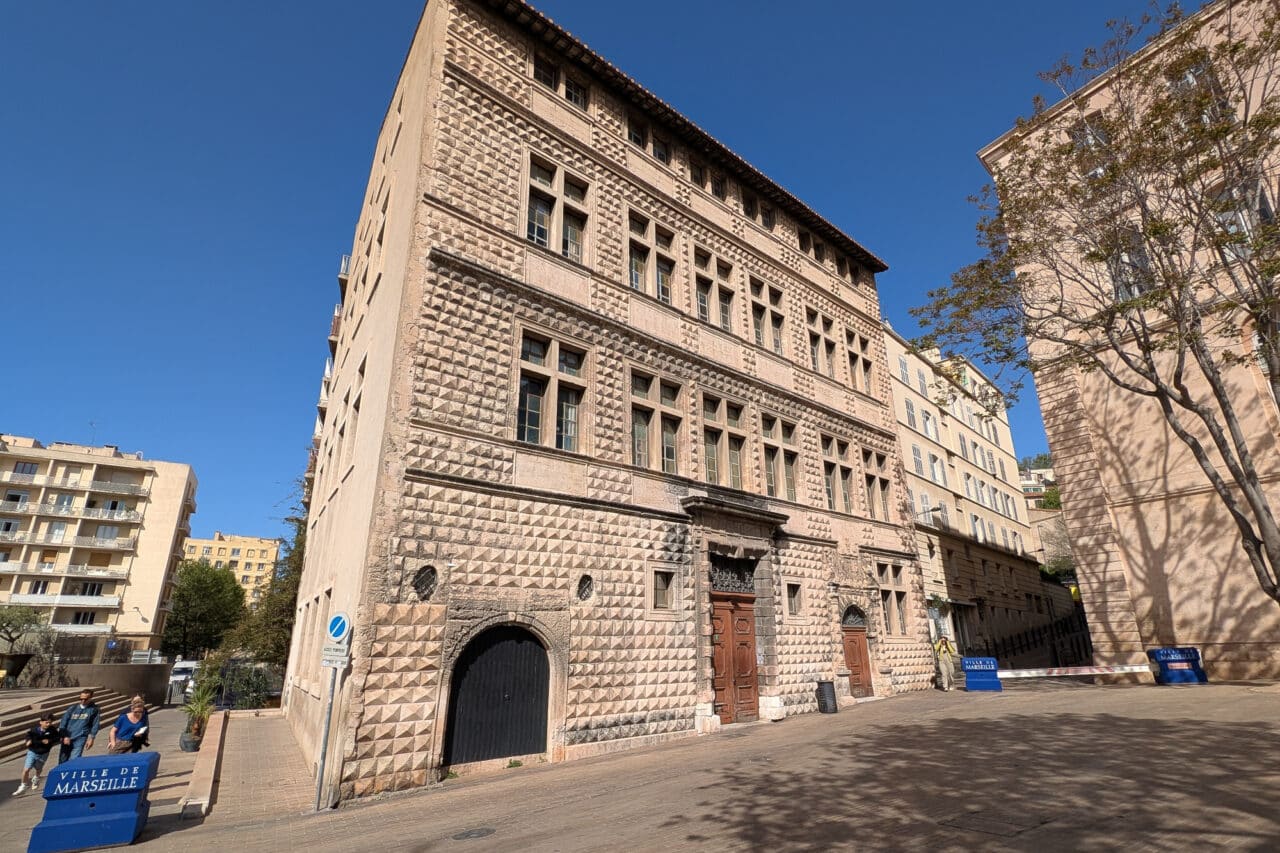 Maison Diamant&eacute;e, La Maison Diamant&eacute;e doit bient&ocirc;t rouvrir au public apr&egrave;s une histoire mouvement&eacute;e, Made in Marseille