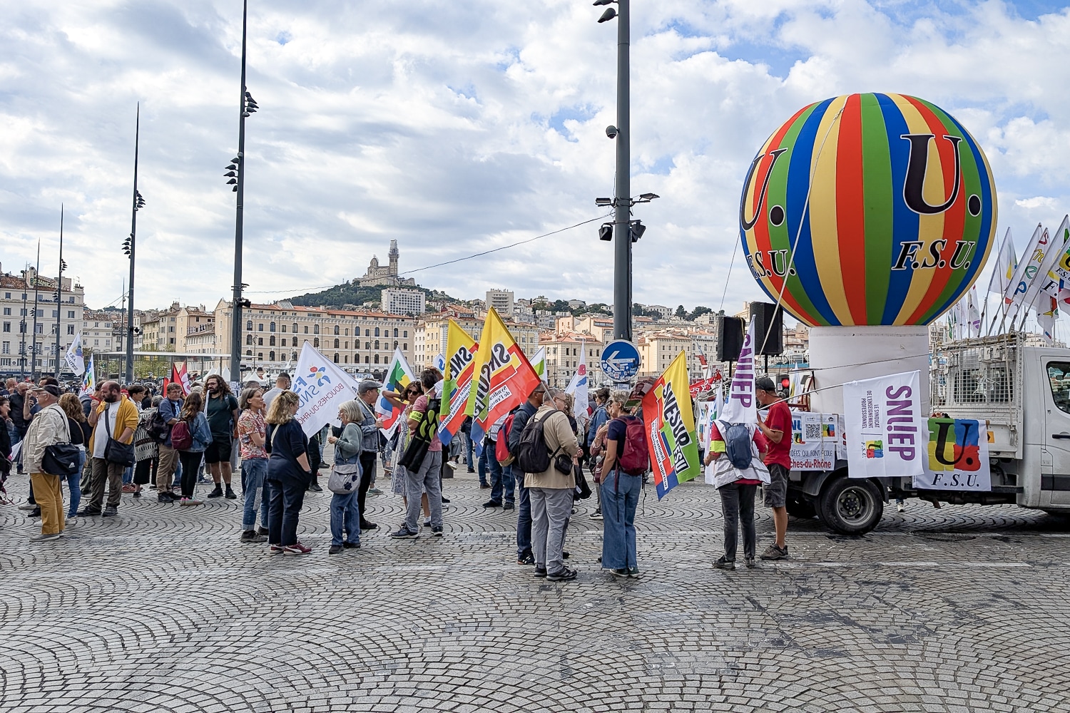 2 octobre, Moins de manifestants mais une pression sociale intacte ce 2 octobre à Marseille, Made in Marseille