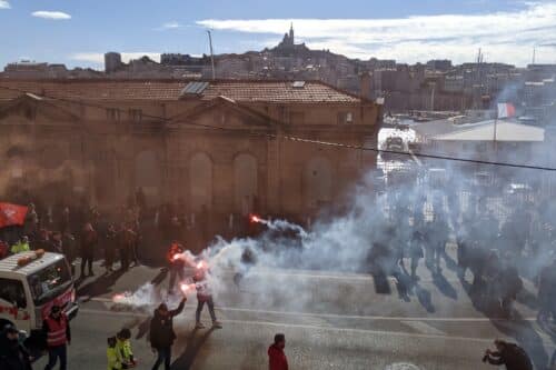 retraites, Entre 15 000 et 180 000 manifestants à Marseille contre la réforme des retraites, Made in Marseille