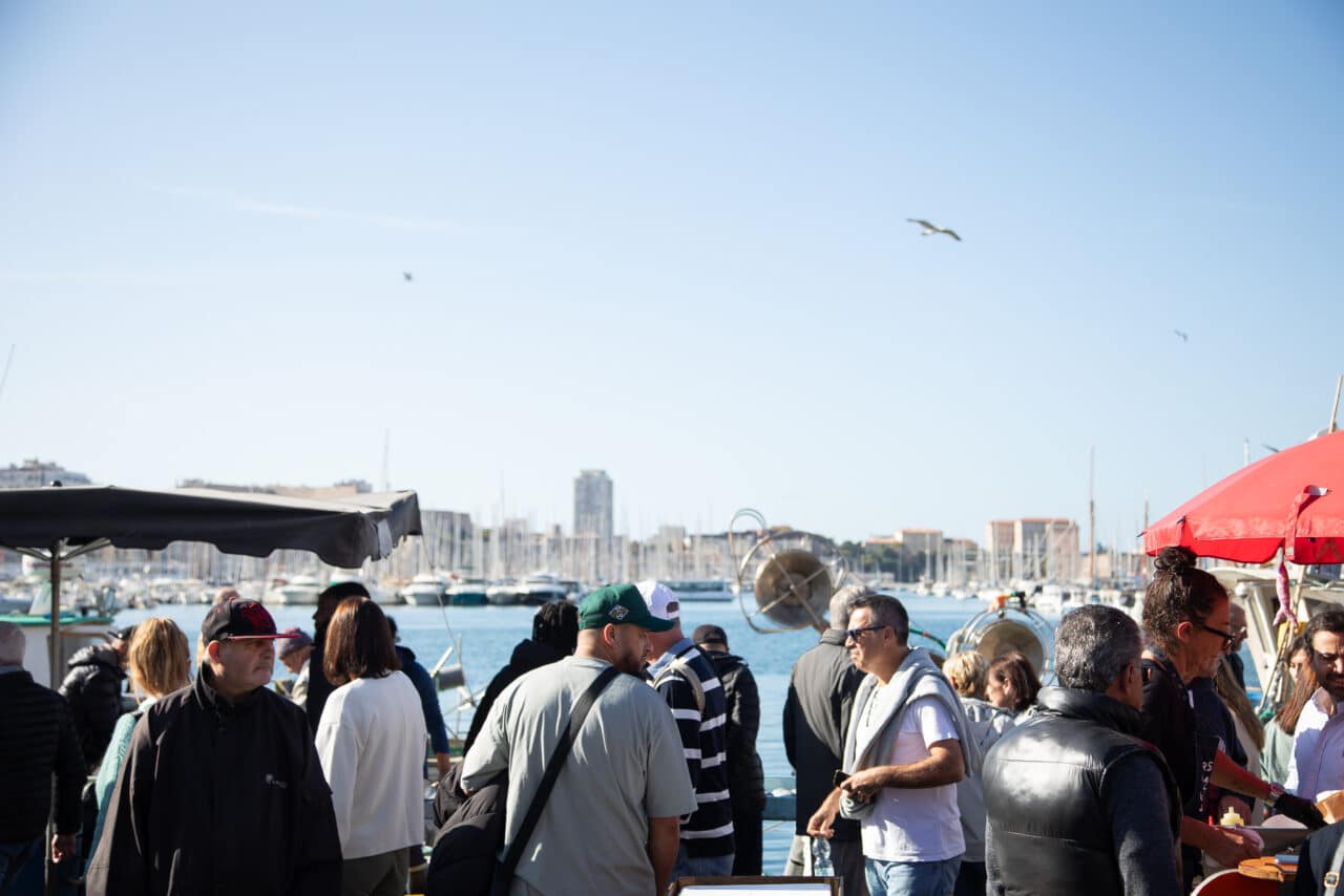 marché vieux port, Retour en images | Vif succès pour le premier marché dominical du Vieux-Port, Made in Marseille