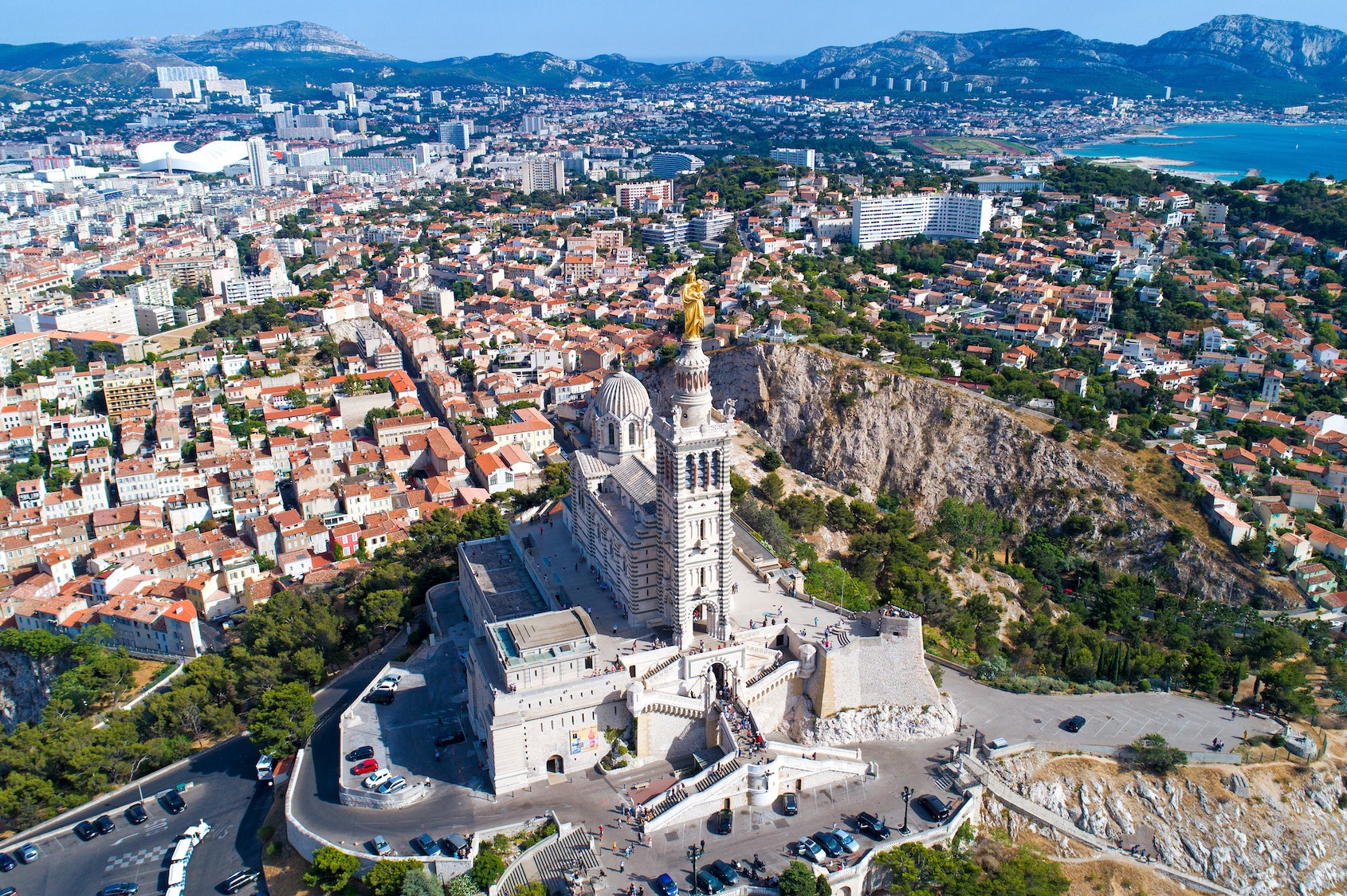 flamme olympique, Le parcours officiel de la flamme olympique dans Marseille ce 9 mai, Made in Marseille